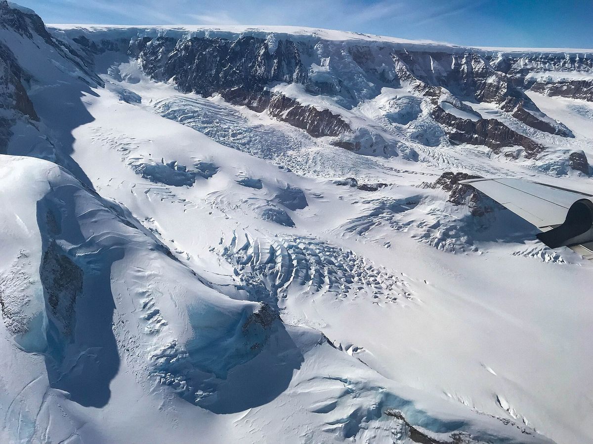 Ein Gletscher bricht schnell