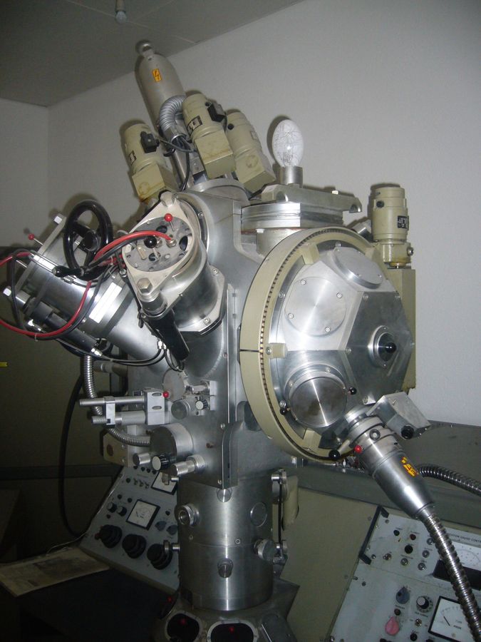Die Aufklärung der Spinrichtung von Elektronen auf Goldoberflächen und ihre Bedeutung für die Materialforschung