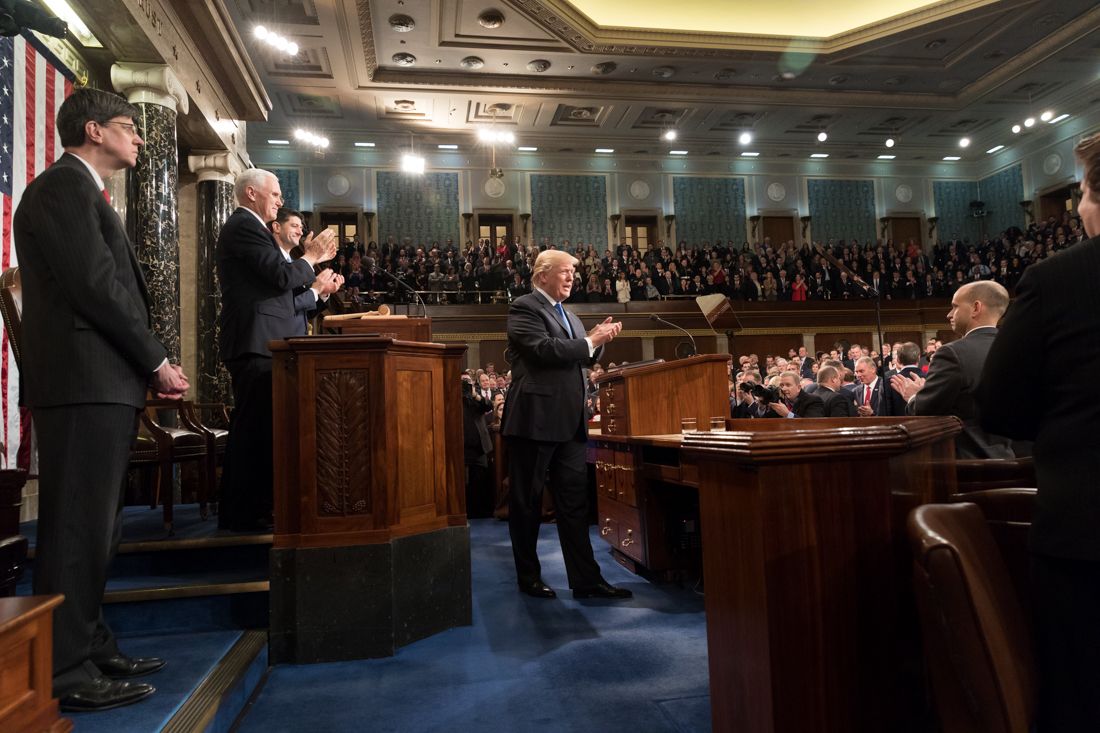 Donald Trumps Rede zur Lage der Nation: Eine Analyse der politischen Implikationen und strategischen Defizite