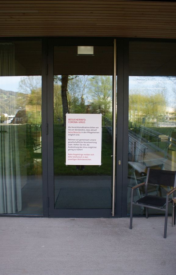 Probleme der Pflegeversicherung: Warum sie fast pleiteging