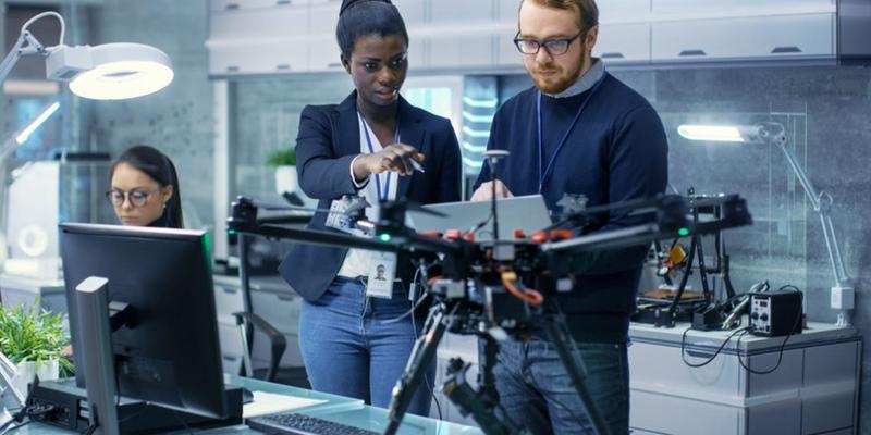Innovativer Roboter: Lernen durch Beobachtung und Anpassung