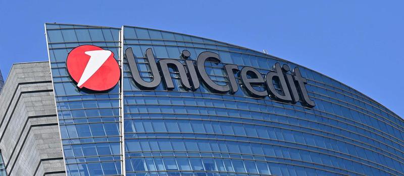 UniCredit plant feindliche Übernahme der Commerzbank – eine Analyse der strategischen, politischen und wirtschaftlichen Implikationen