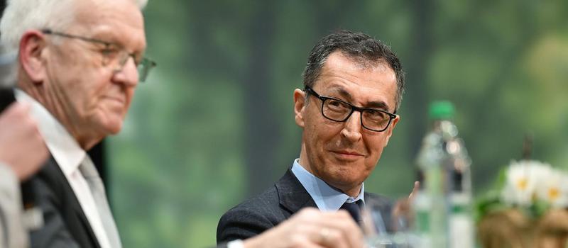 Die strategische Neuausrichtung der Grünen: Cem Özdemirs Wahlkampf und die Zukunft der Partei